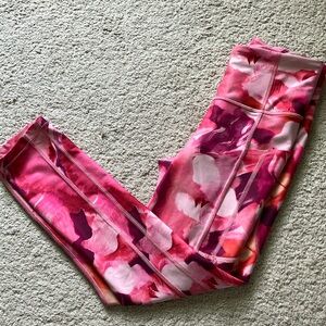 Athleta Ultimate Stash